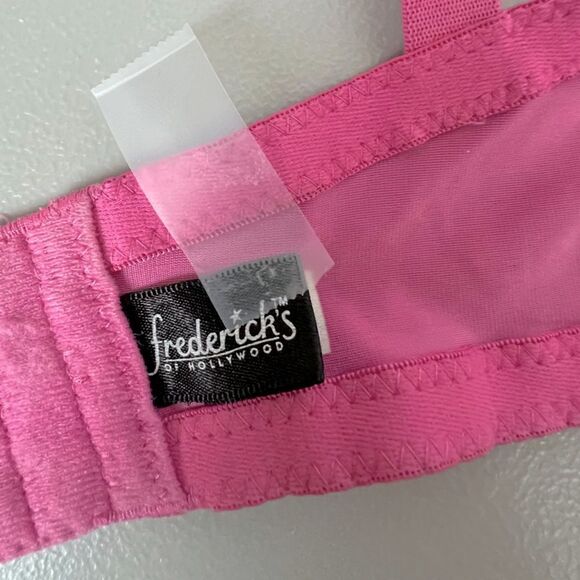 FREDERICKS OF HOLLYWOOD BRA DARK PINK WITH BLACK LACE TRIM SIZE 40D - Picture 3 of 5